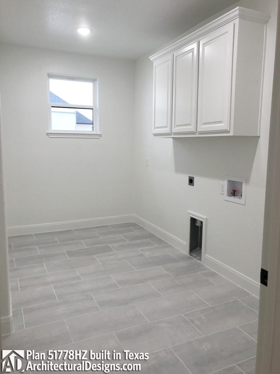 Client Photo id:  369044