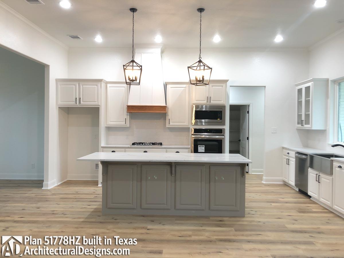 Client Photo id:  369056