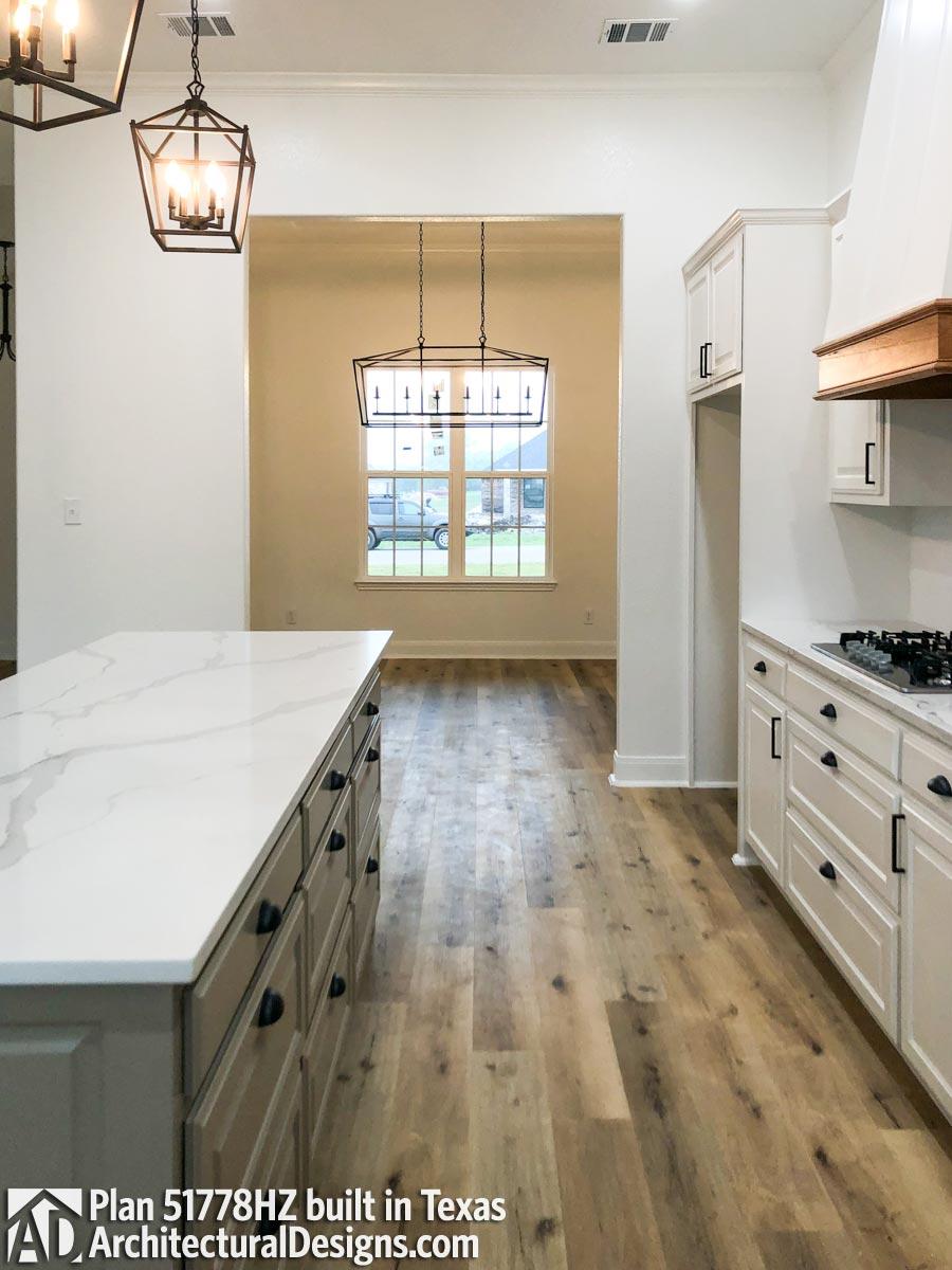 Client Photo id:  369054