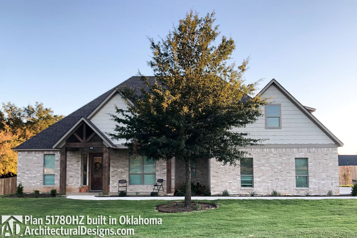 build gallery item - House Plan 51780HZ comes to life in Oklahoma