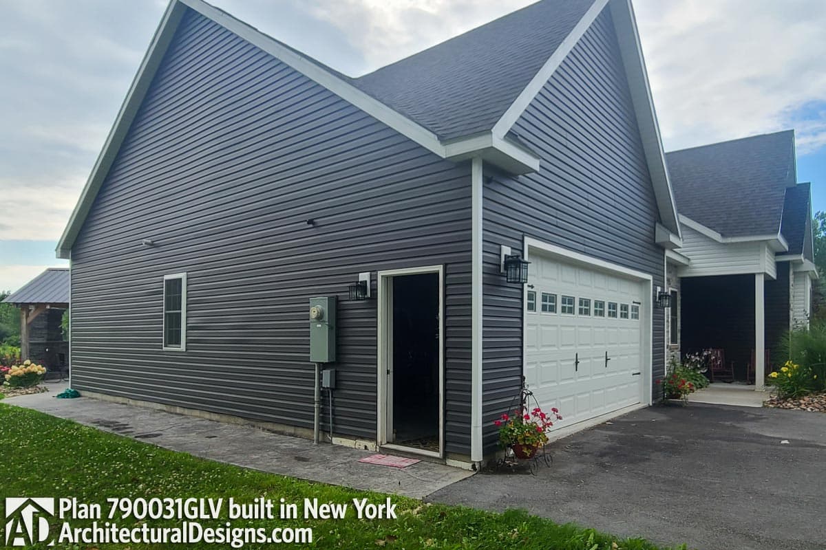 Client Photo id:  418895