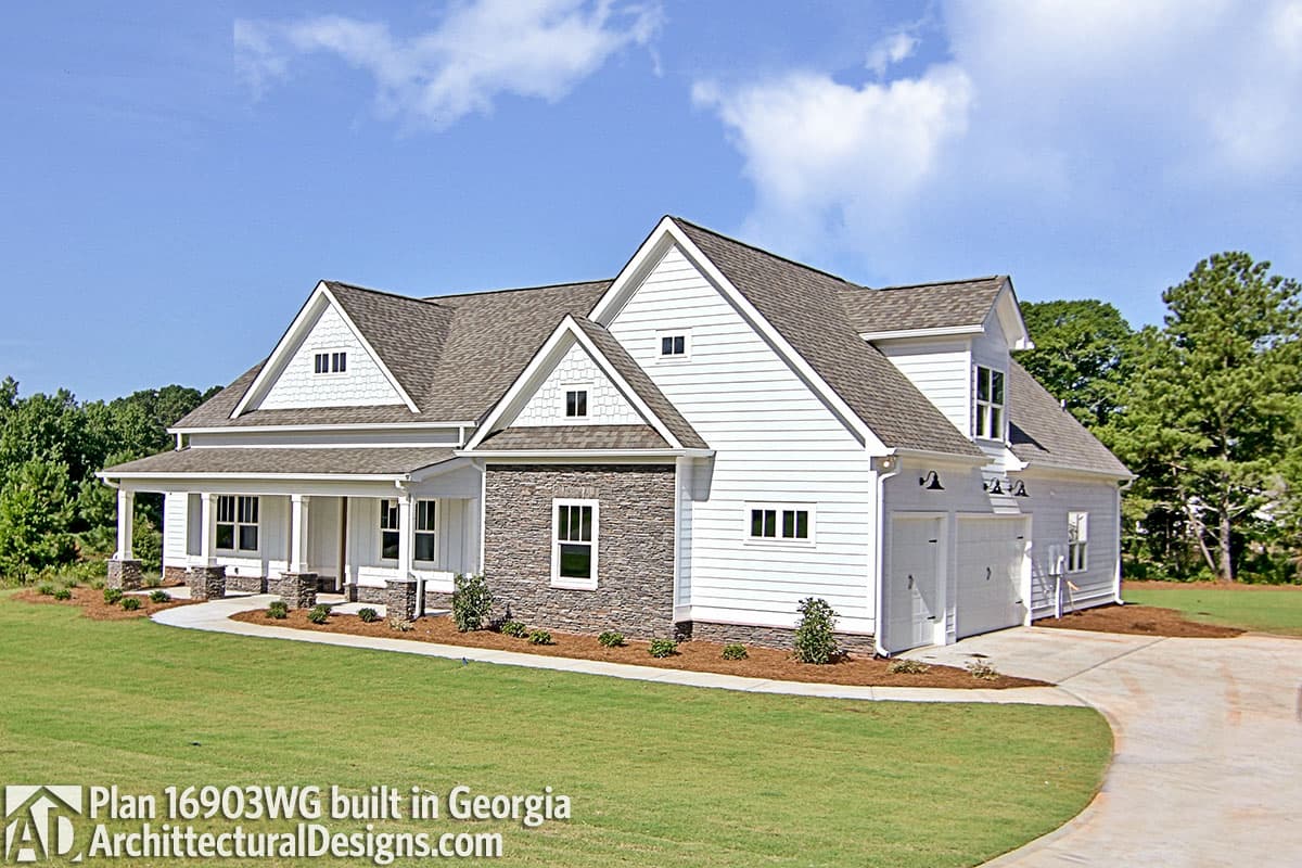 Plan 16903WG: Modern Farmhouse with Side-load Garage and Optional Bonus Room - Image #4 - Country, Farmhouse, Modern Farmhouse, New American, Southern
