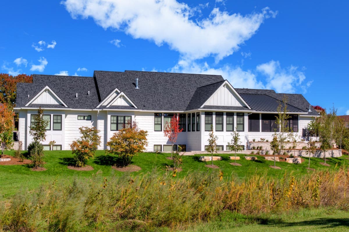 Plan 890085AH: 3-Bed Farmhouse Ranch for the Wide and Shallow Lot - Image #4 - Craftsman, Farmhouse, Modern Farmhouse, New American, Ranch