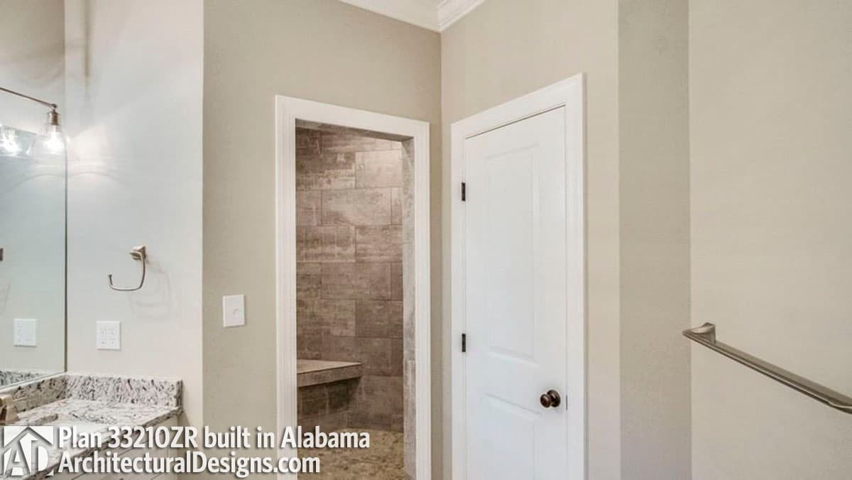 Client Photo id:  298383