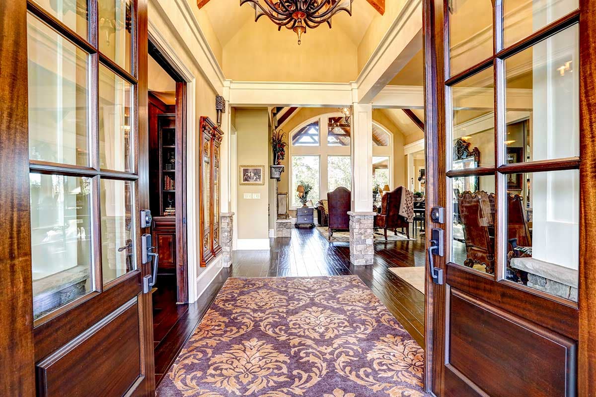 Plan 25644GE: Luxury Craftsman with 2nd floor Guest Suite - Image #12 - Craftsman, European, Rustic, Traditional
