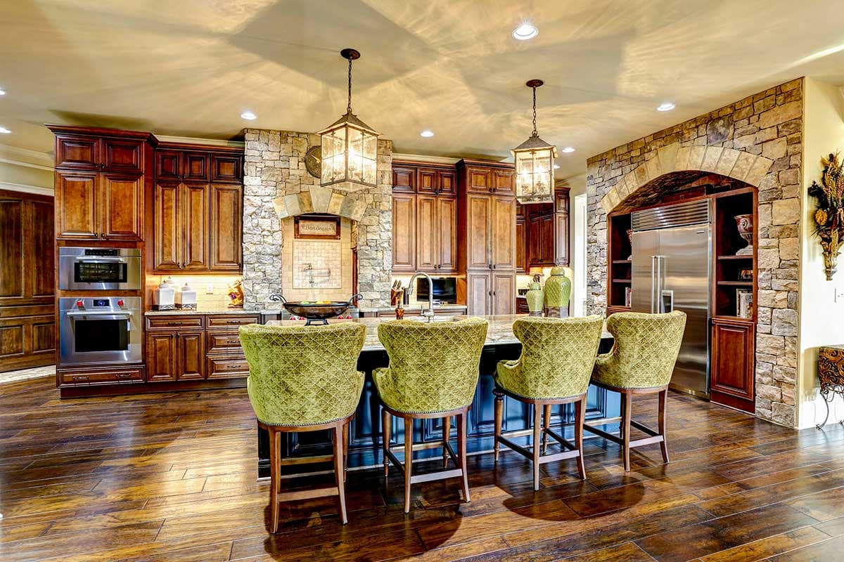 Plan 25644GE: Luxury Craftsman with 2nd floor Guest Suite - Image #31 - Craftsman, European, Rustic, Traditional