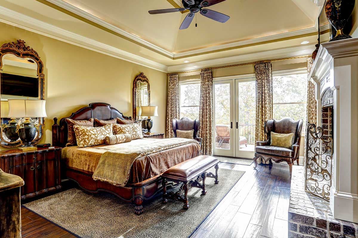 Plan 25644GE: Luxury Craftsman with 2nd floor Guest Suite - Image #36 - Craftsman, European, Rustic, Traditional