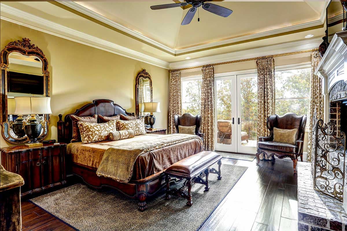 Plan 25644GE: Luxury Craftsman with 2nd floor Guest Suite - Image #38 - Craftsman, European, Rustic, Traditional