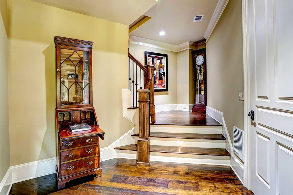 Plan 25644GE: Luxury Craftsman with 2nd floor Guest Suite - Image #46 - Craftsman, European, Rustic, Traditional