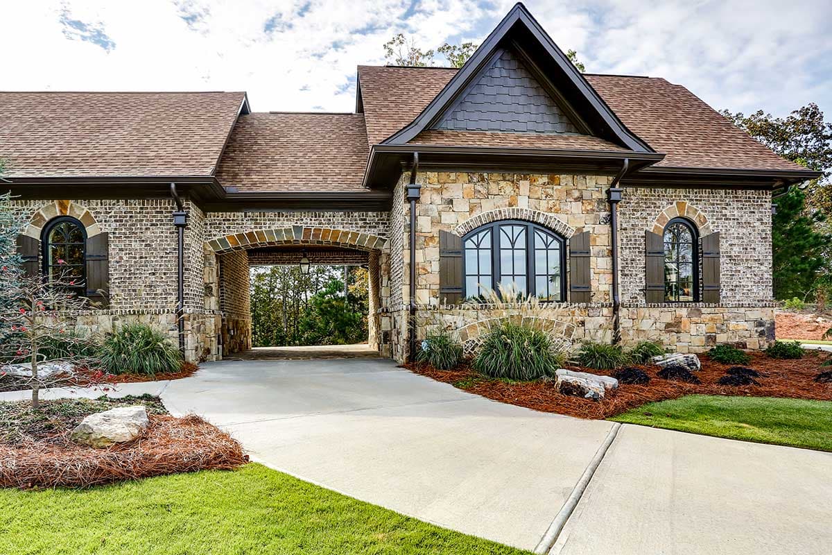 Plan 25644GE: Luxury Craftsman with 2nd floor Guest Suite - Image #7 - Craftsman, European, Rustic, Traditional