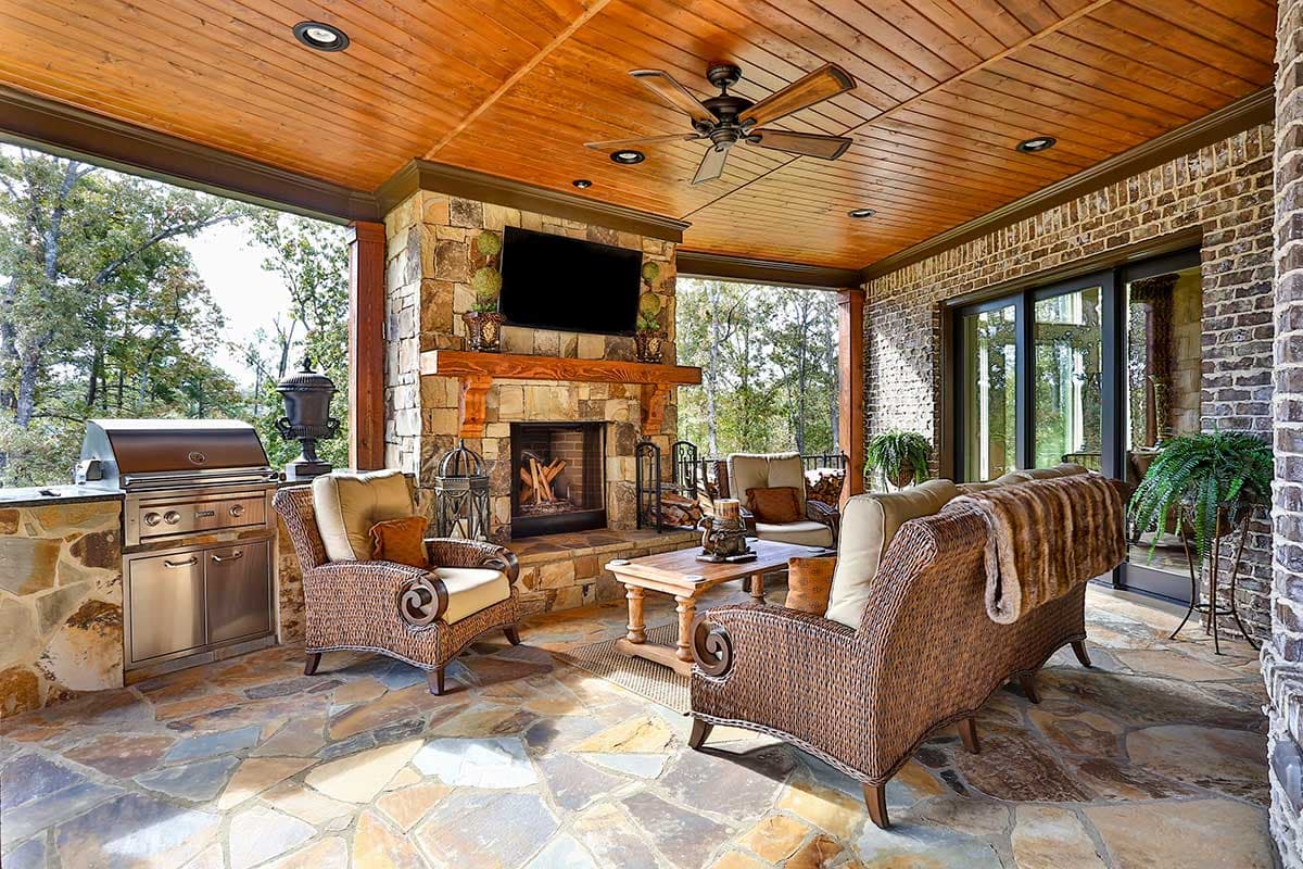 Plan 25644GE: Luxury Craftsman with 2nd floor Guest Suite - Image #64 - Craftsman, European, Rustic, Traditional
