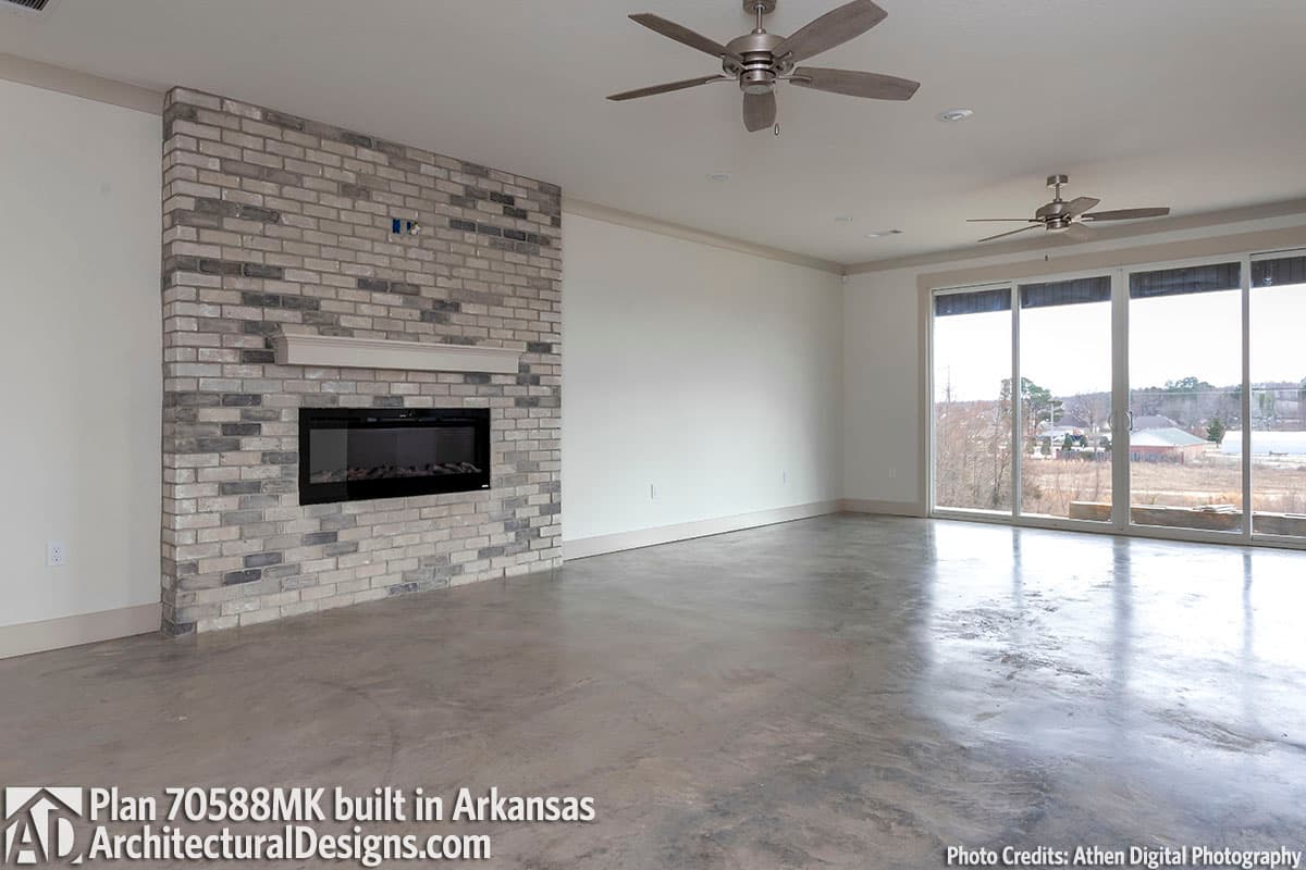 Client Photo id:  294389