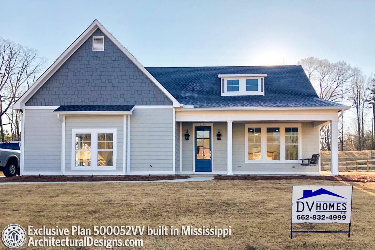 build gallery item - Exclusive House Plan 500052VV Comes to Life in Mississippi