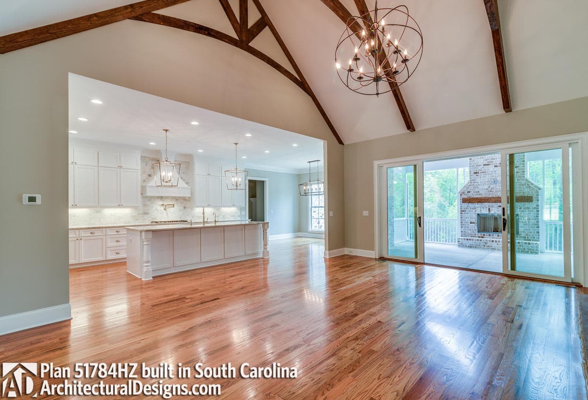 Client Photo id:  369535