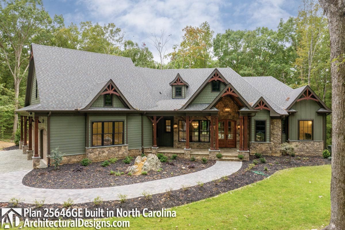 build gallery item - Craftsman House Plan 25646GE Comes to Life in North Carolina