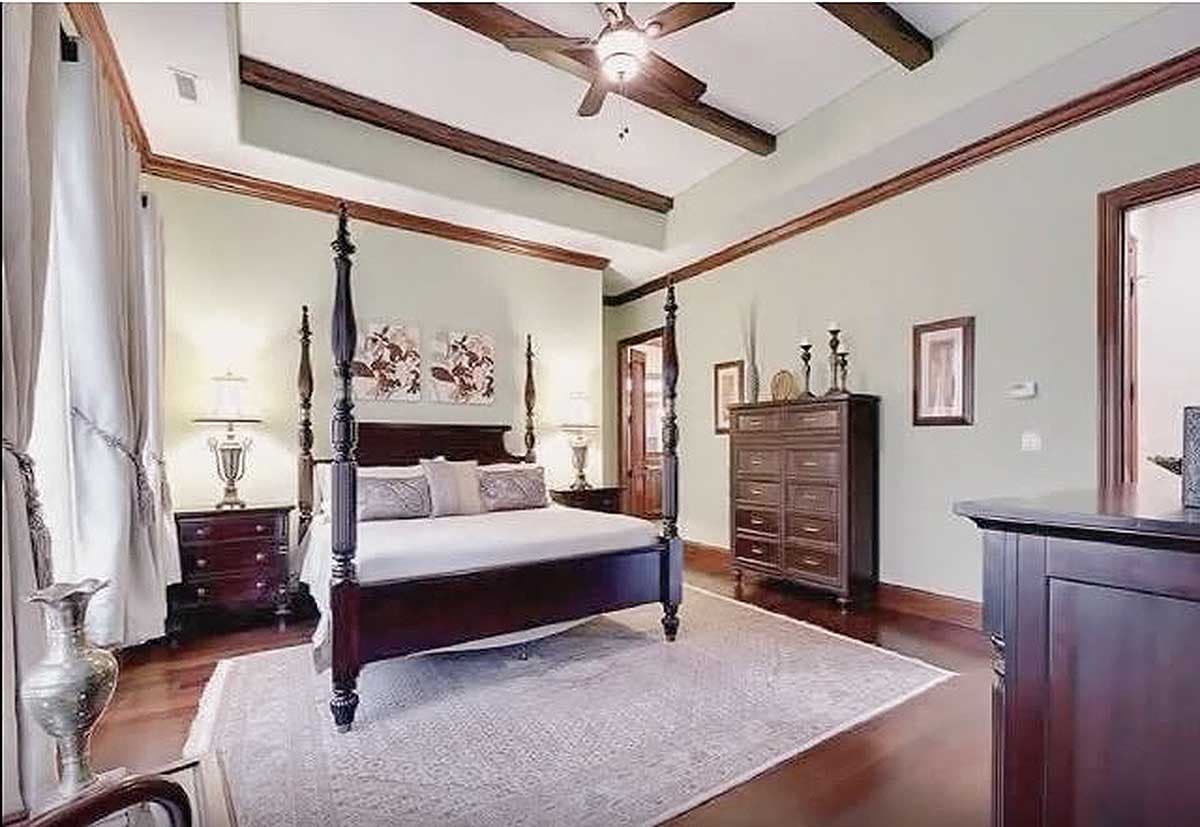 Plan 25646GE: Showcase Craftsman Home Plan with Curved Rear Patio and a 3-Car Garage - 3110 Sq Ft - Image #14 - Craftsman, Mountain