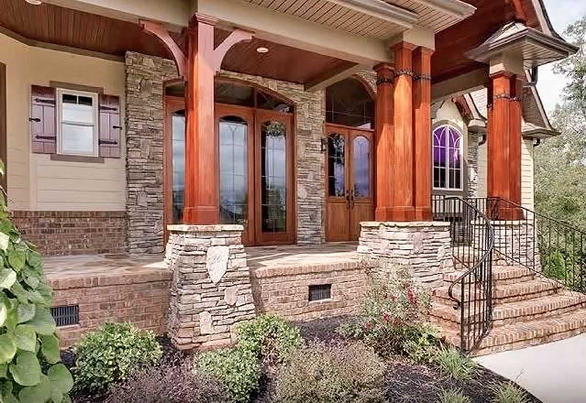 Plan 25646GE: Showcase Craftsman Home Plan with Curved Rear Patio and a 3-Car Garage - 3110 Sq Ft - Image #5 - Craftsman, Mountain