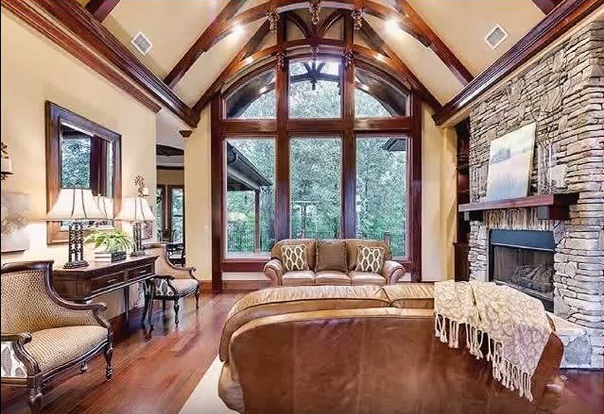 Plan 25646GE: Showcase Craftsman Home Plan with Curved Rear Patio and a 3-Car Garage - 3110 Sq Ft - Image #7 - Craftsman, Mountain