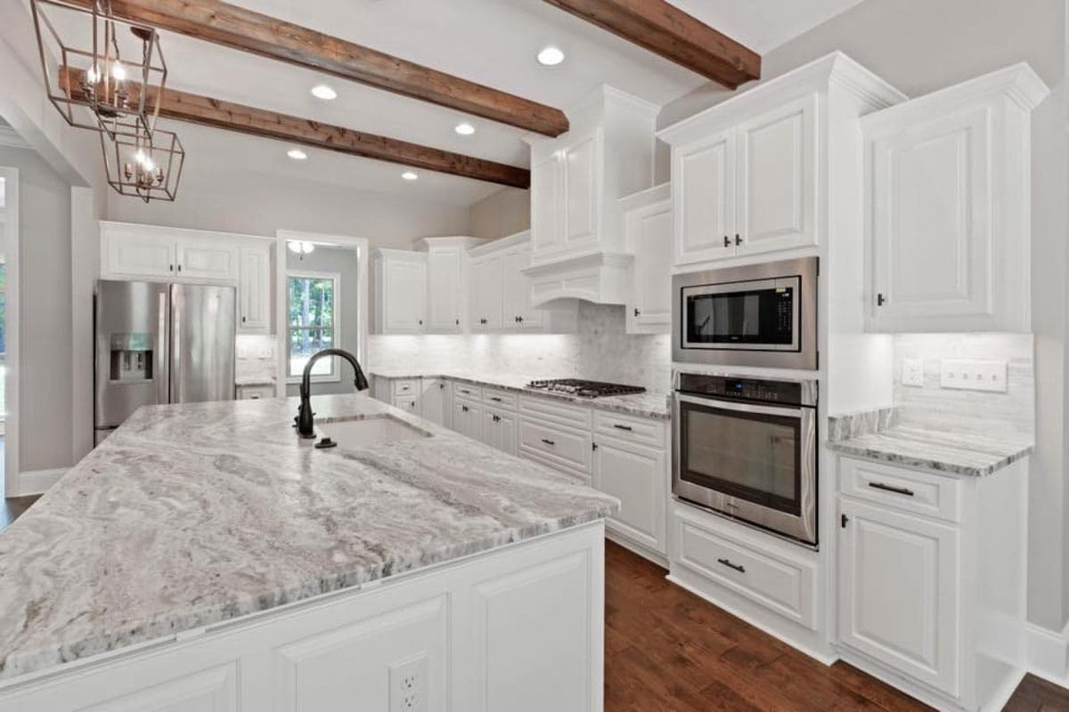 Plan 86313HH: 4-Bedroom Traditional Craftsman Home with Enclosed Game Room and Den - Image #6 - Country, Craftsman, Farmhouse, Southern, Traditional