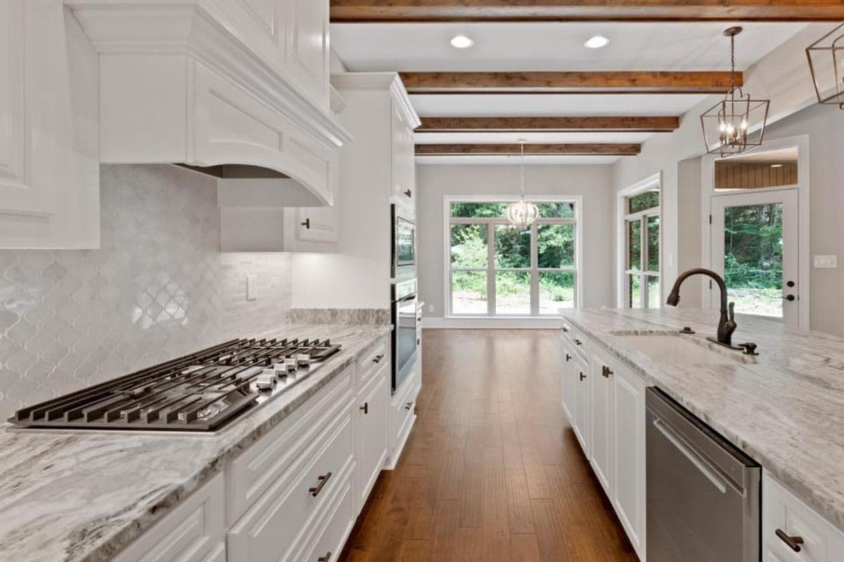 Plan 86313HH: 4-Bedroom Traditional Craftsman Home with Enclosed Game Room and Den - Image #10 - Country, Craftsman, Farmhouse, Southern, Traditional