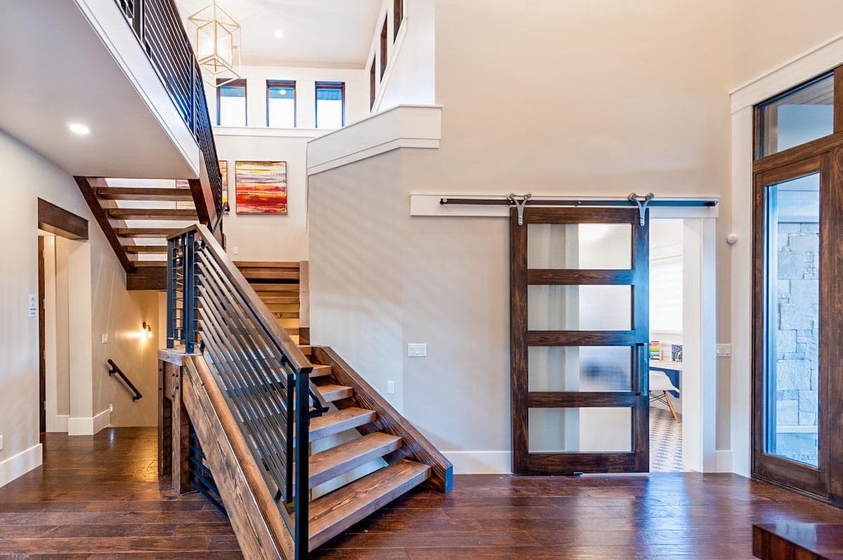 Plan 290101IY: Spacious 4-Bedroom Modern Home Plan with Lower Level Expansion - Image #18 - European, Mountain, New American, Prairie, Transitional