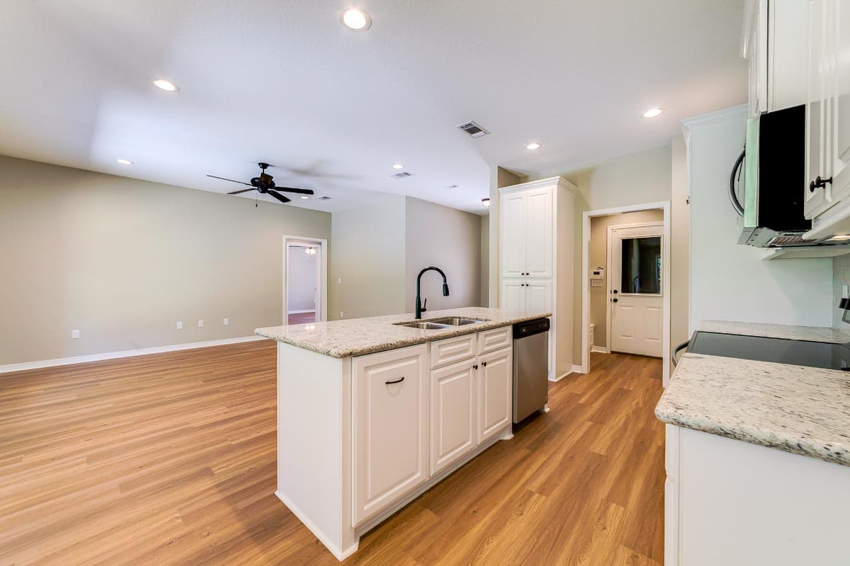 Plan 51787HZ: Affordable 4-Bed Home Plan Offering One-Story Living - 1719 Sq Ft - Image #9 - Ranch, Southern, Traditional