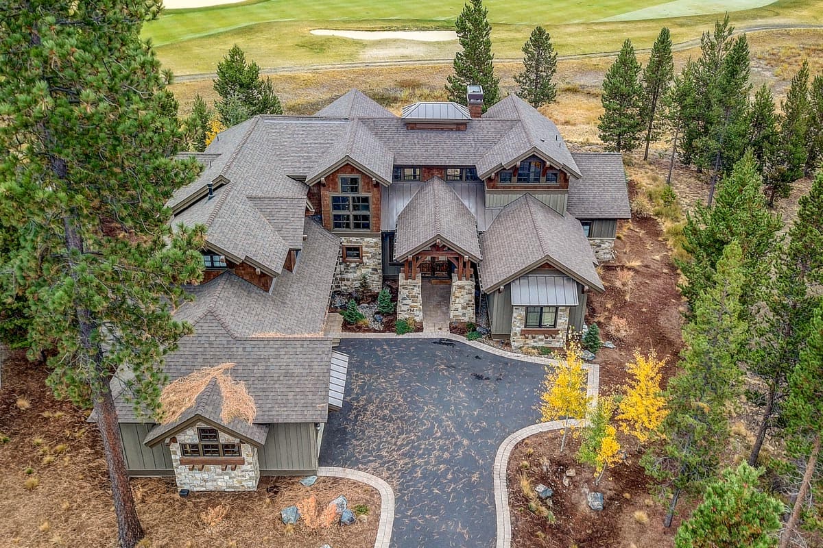 Plan 54234HU: 5-Bed Mountain Craftsman with Great Room and Main-Level Master Suite- 4964 Sq Ft - Image #10 - Craftsman, Mountain, Northwest, Rustic