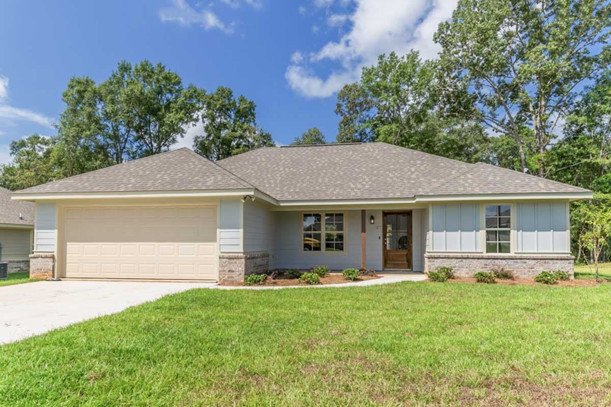 Plan 51790HZ: Revitalized Traditional Ranch Home Plan with 3 Bedrooms - 1232 Sq Ft - Image #6 - Cottage, Country, Ranch, Traditional