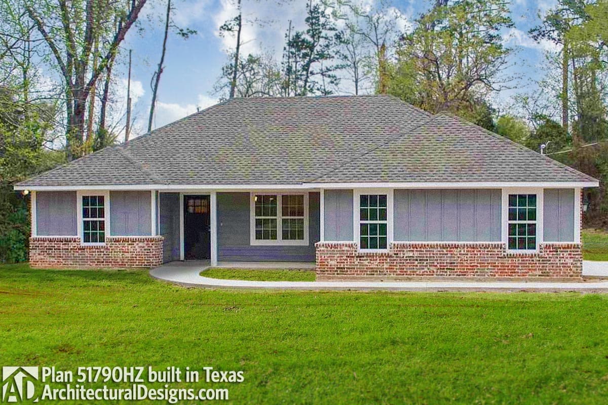 build gallery item - House Plan 51790HZ built in Texas with the side-garage option