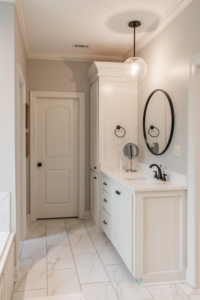 Plan 51793HZ: 4-Bed Country Craftsman House Plan with 2-Car Garage - 2373 Sq Ft - Image #30 - Country, Craftsman, Traditional