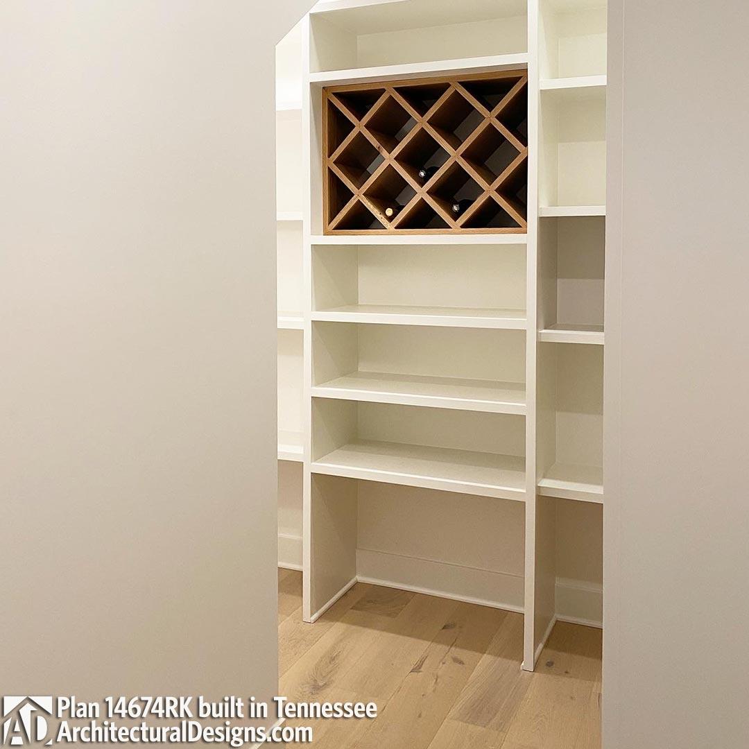 Client Photo id:  353175