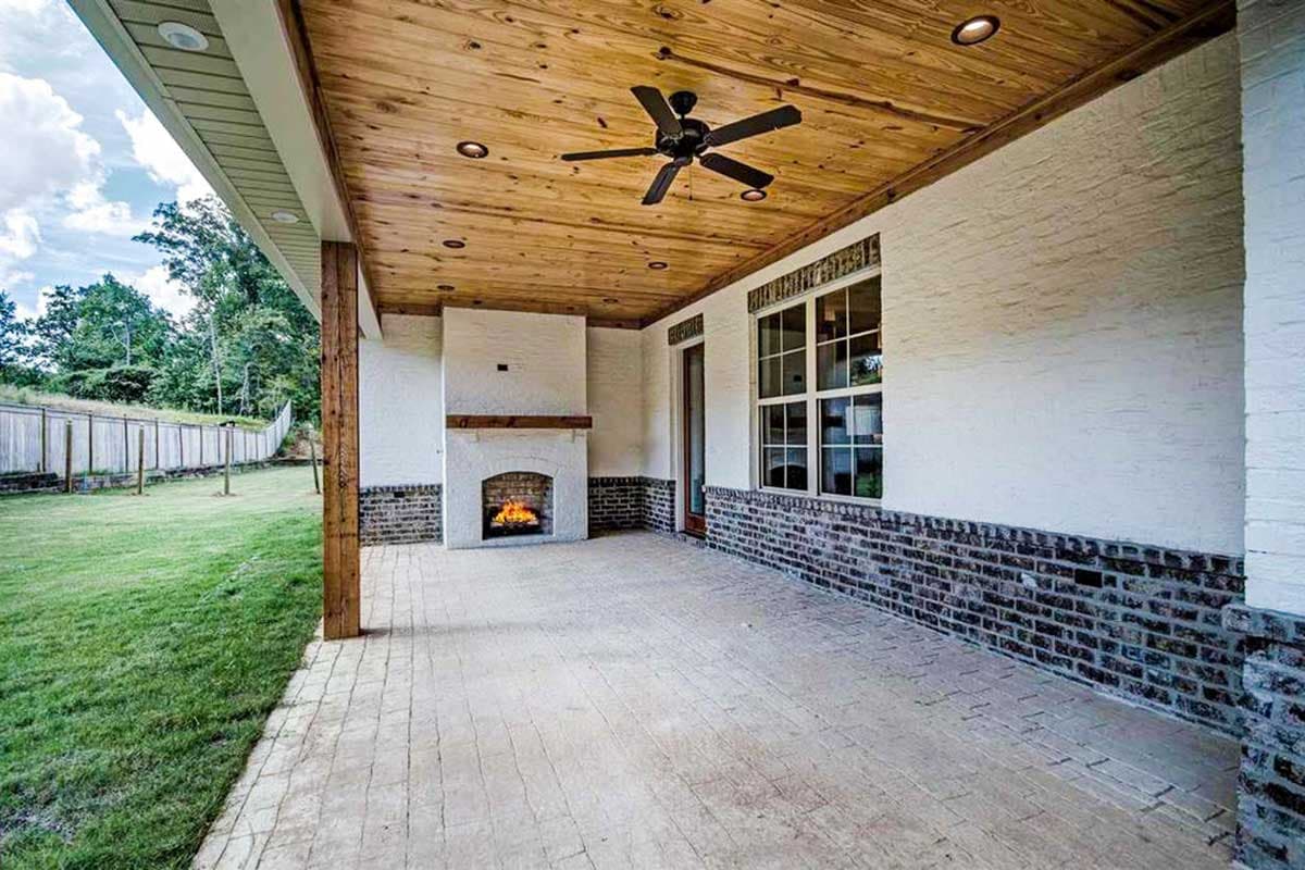 Plan 83912JW: Beautiful 3-Bedroom Acadian House Plan with Bonus Room - 1940 Sq Ft - Image #5 - Acadian, Louisiana-Style, Southern, Traditional