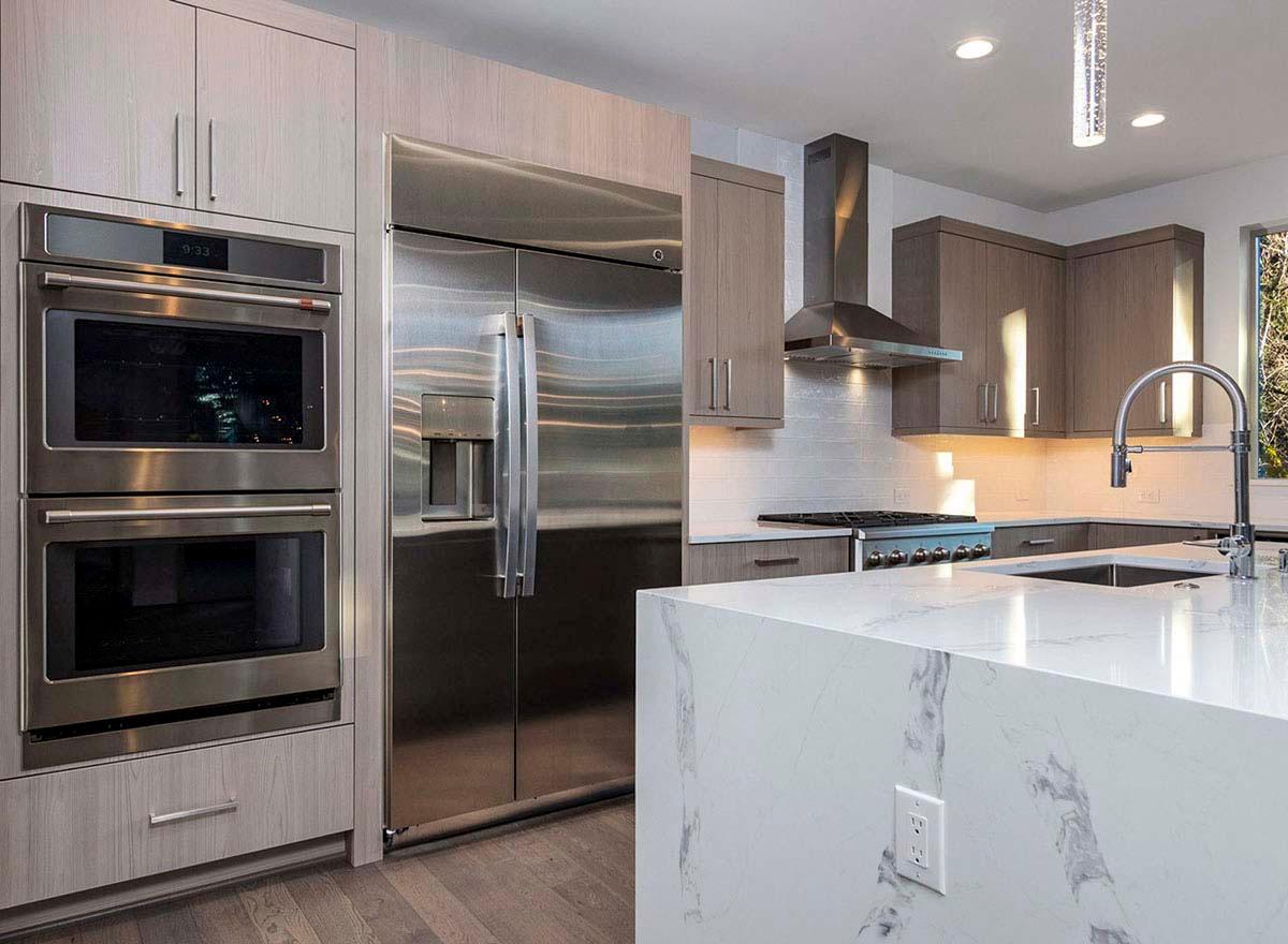 Plan 23772JD: 4-Bed Contemporary Home Plan with Media Room - Image #4 - Contemporary, Modern, Northwest, Prairie