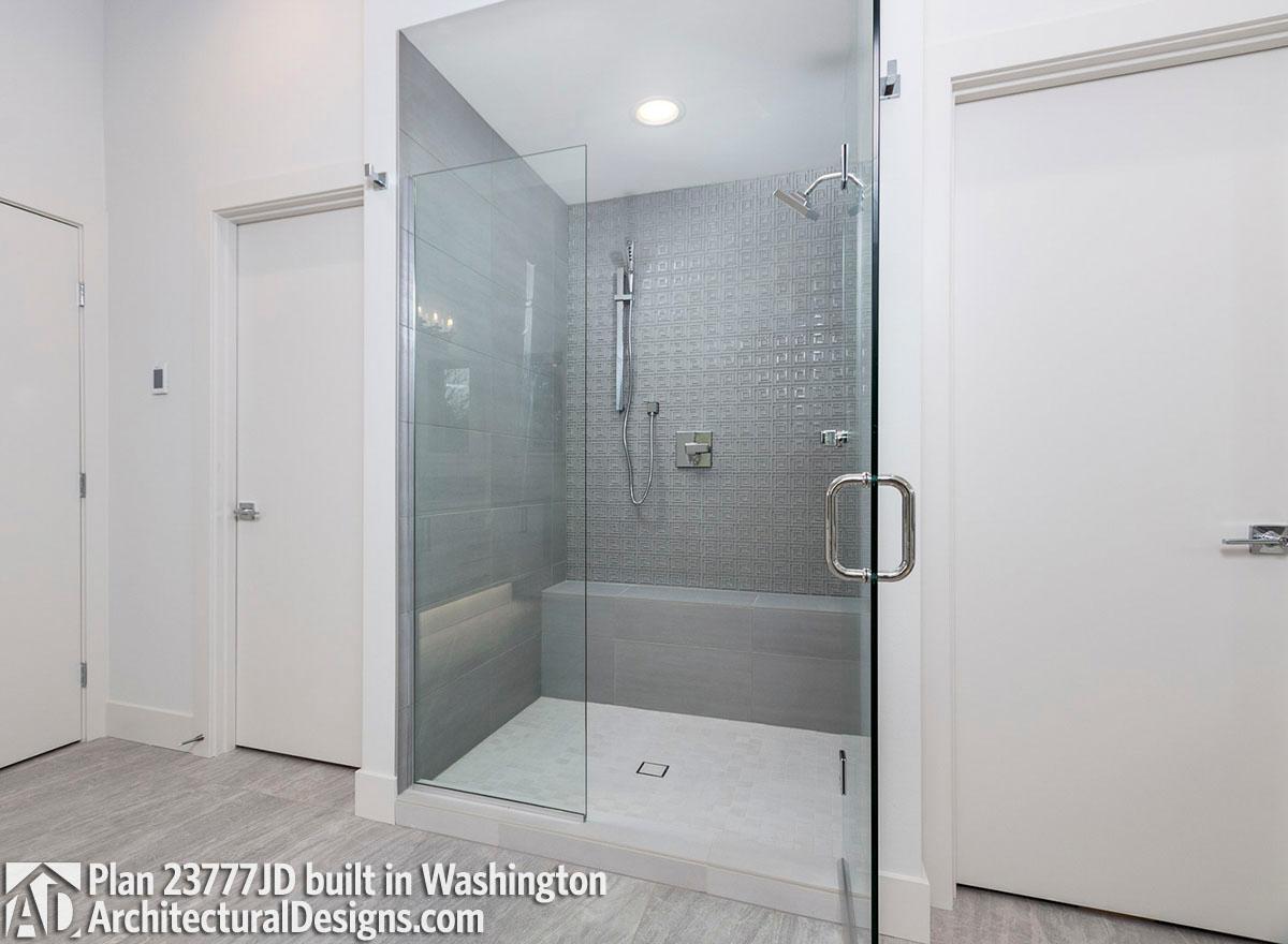 Client Photo id:  332211