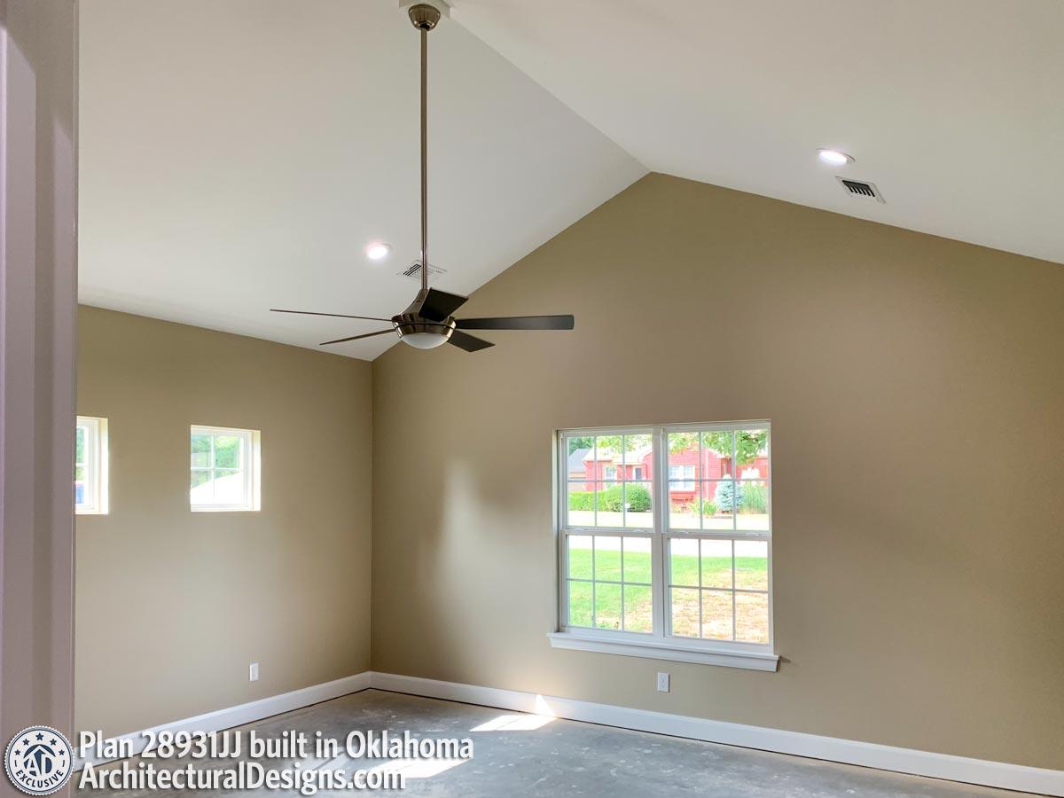 Client Photo id:  352486