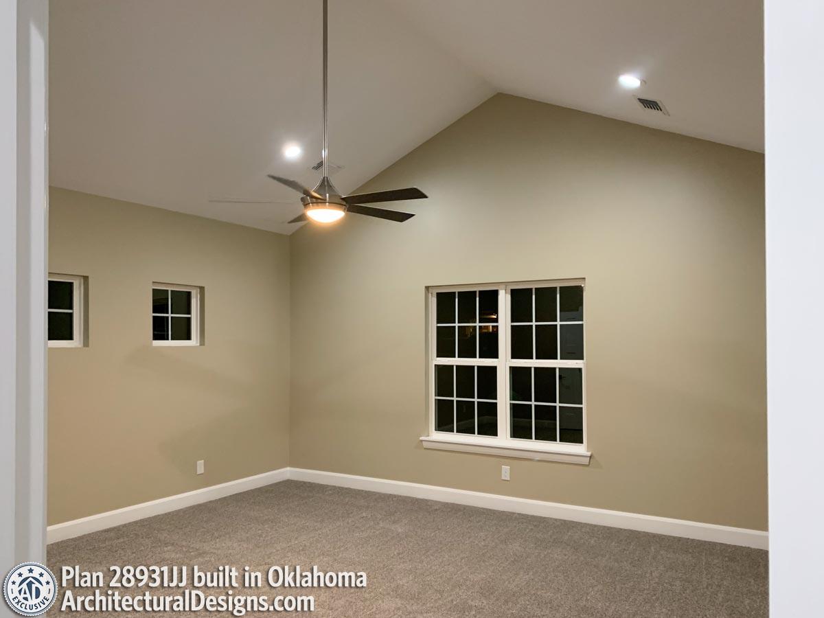 Client Photo id:  352485