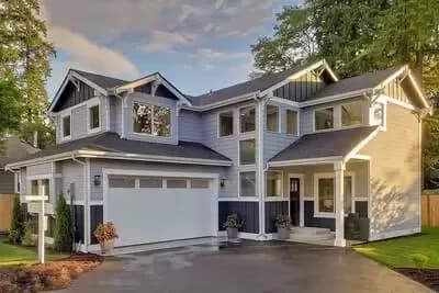 New American House Plan with 4 Beds and Bonus Room