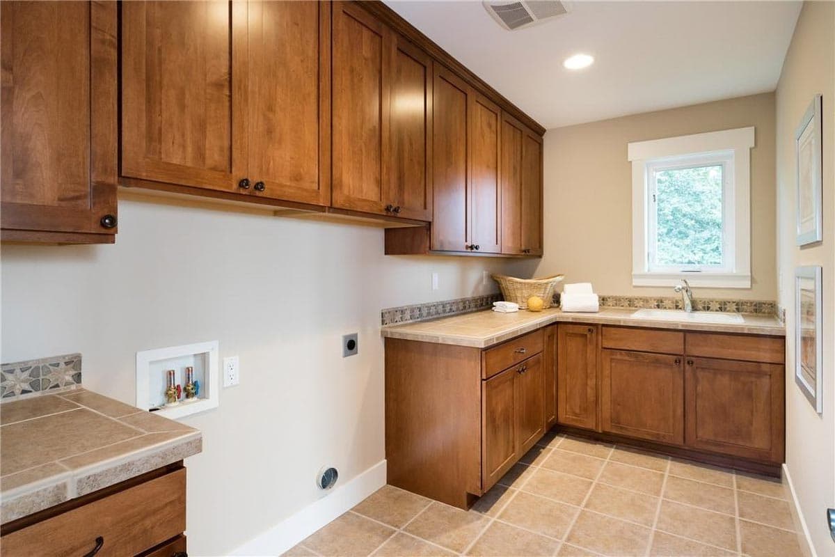 Plan 785004KPH: 4-Bed New American Two-Story House Plan with Drive-Under Garage - Image #20 - Craftsman, New American, Northwest