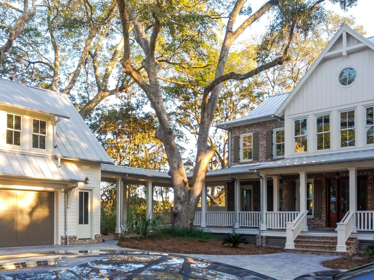 Plan 93109EL: Exclusive 4-Bed House Plan with Detached In-Law Suite - Image #4 - Country, Southern, Southern Traditional, Traditional