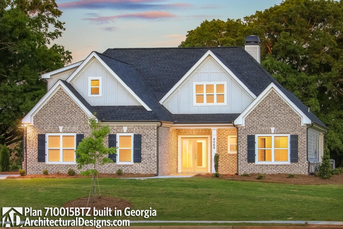 Plan 710015BTZ: Split Bedroom House Plan with Upstairs Expansion - 2073 Sq Ft - Image #5 - Country, Craftsman, New American