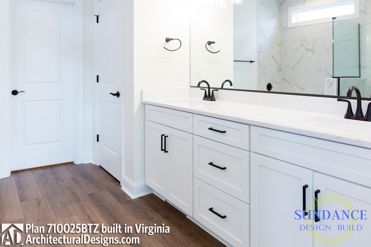 Client Photo id:  494708