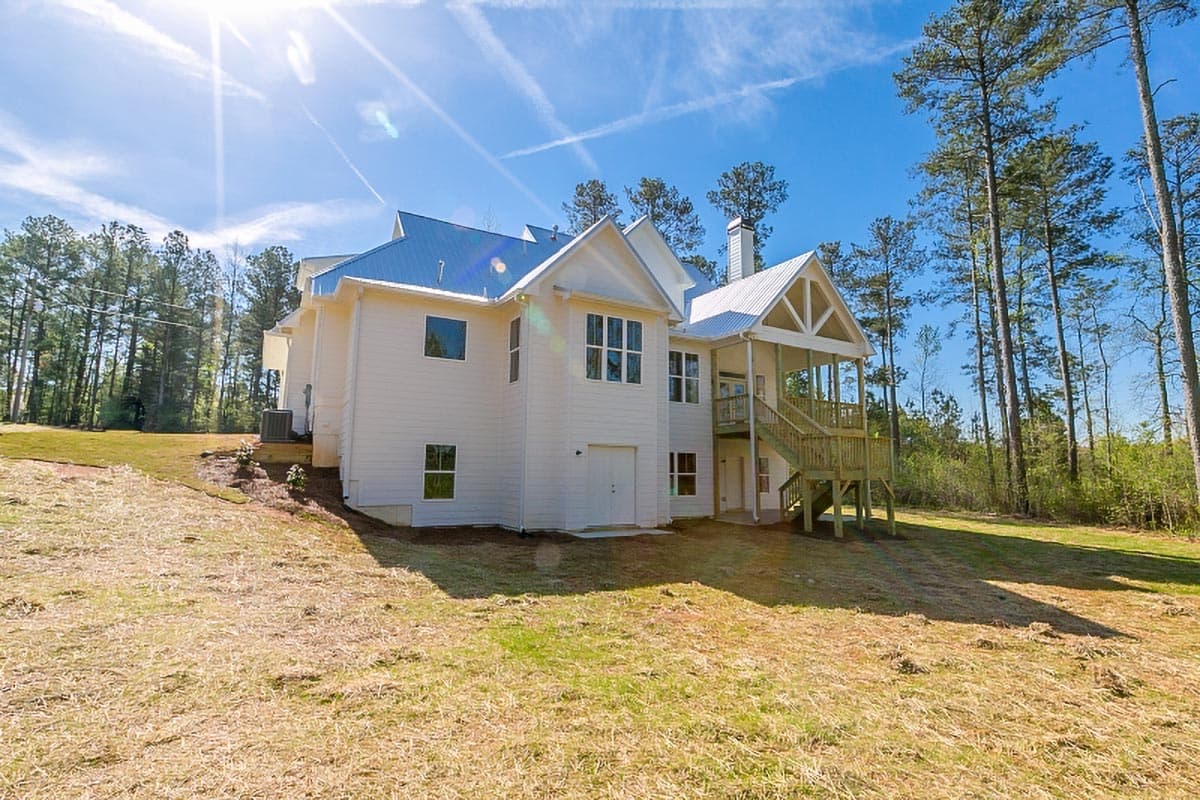 Plan 710061BTZ: Stunning 4-Bed Modern Farmhouse with Bonus Room - Image #9 - Country, Farmhouse, Modern Farmhouse, New American