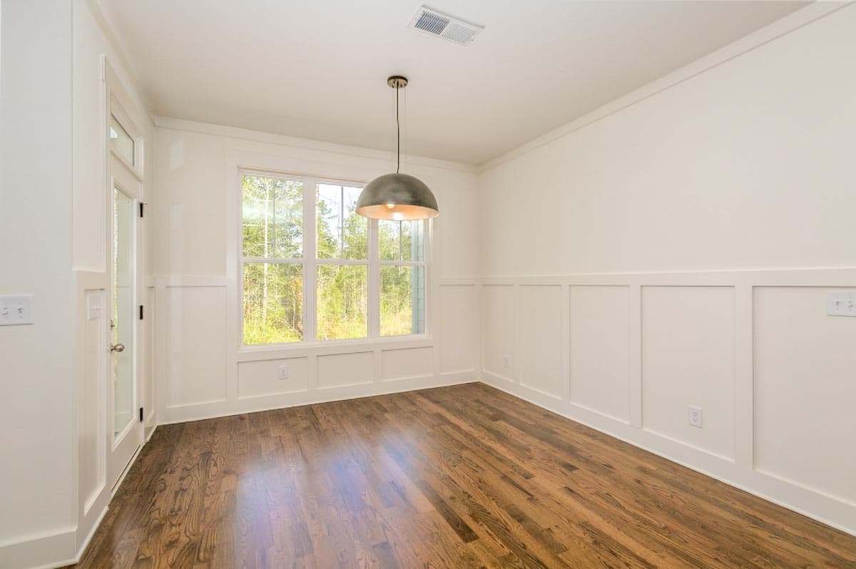 Plan 710061BTZ: Stunning 4-Bed Modern Farmhouse with Bonus Room - Image #6 - Country, Farmhouse, Modern Farmhouse, New American