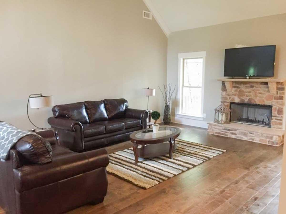 Plan 710032BTZ: Traditional Home Plan with Vaulted Master Suite Sitting Area - Image #6 - Southern, Traditional