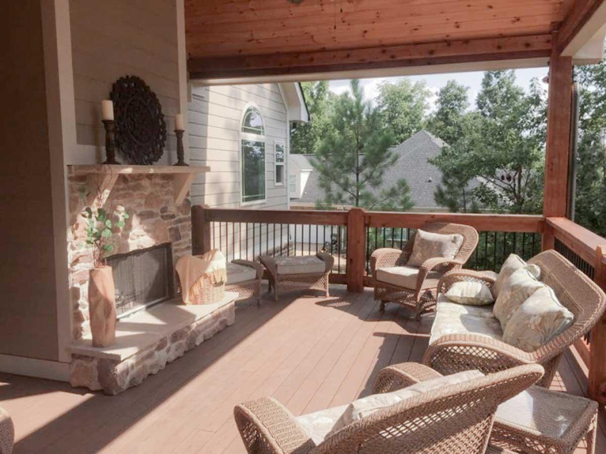Plan 710032BTZ: Traditional Home Plan with Vaulted Master Suite Sitting Area - Image #9 - Southern, Traditional