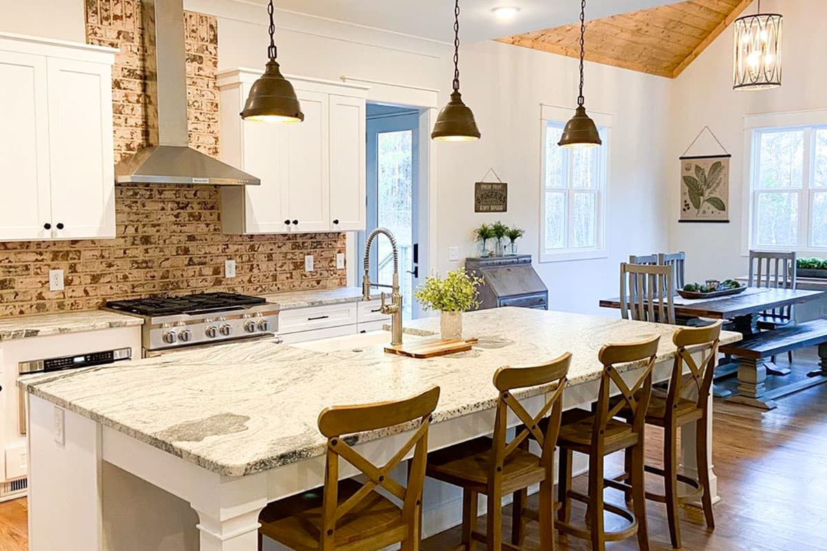 Plan 710047BTZ: Classic 4-Bed Low Country House Plan with Timeless Appeal - 2993 Sq Ft - Image #11 - Cottage, Country, Farmhouse, Low Country, Modern Farmhouse, New American, Southern, Traditional