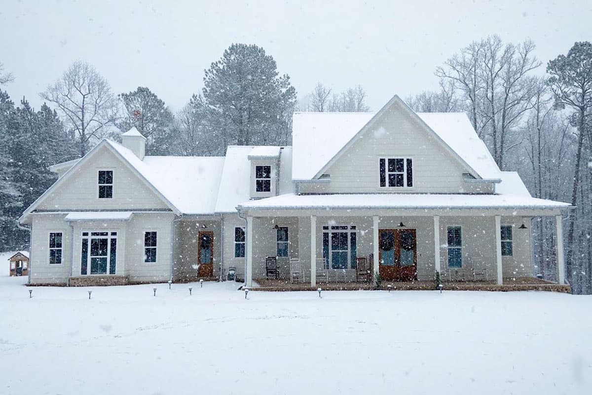 Plan 710047BTZ: Classic 4-Bed Low Country House Plan with Timeless Appeal - 2993 Sq Ft - Image #30 - Cottage, Country, Farmhouse, Low Country, Modern Farmhouse, New American, Southern, Traditional