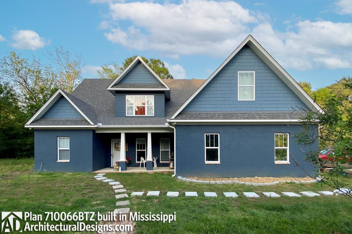 build gallery item - Country House Plan 710066BTZ Comes to Life in Mississippi