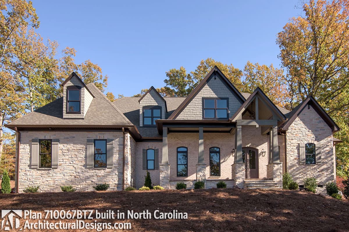 build gallery item - House Plan 710067BTZ   comes to life in North Carolina