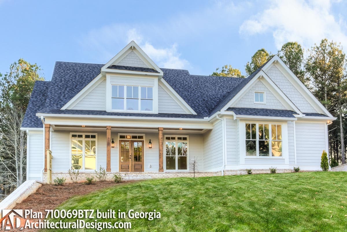 build gallery item - House Plan 710069BTZ Comes to Life in Georgia